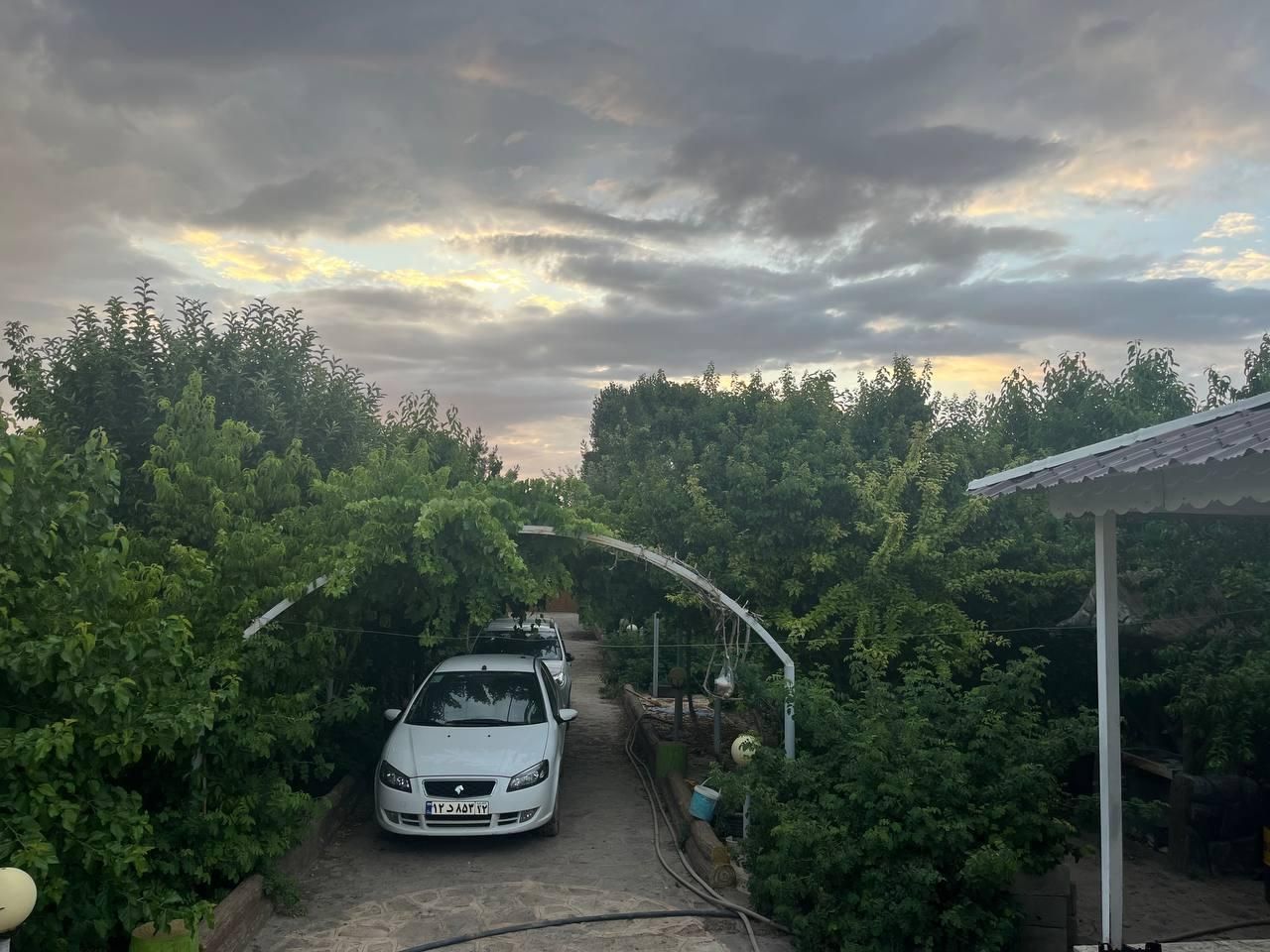 باغ ویلا ۱۵۰۰ متر مربع فول ( بازمرگان  باران )|فروش خانه و ویلا|مشهد, الهیه|دیوار