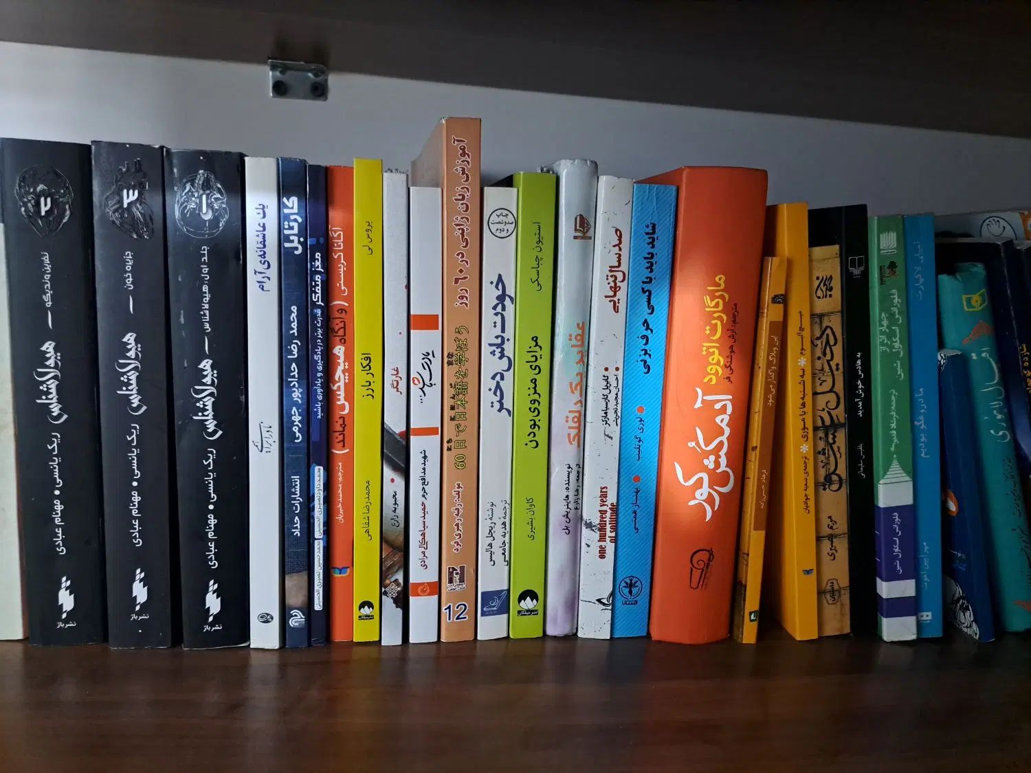 کتاب نوجوان‌و‌بزرگسال‌رمان‌روانشناسی‌ایرانی‌خارجی|کتاب و مجله ادبی|قم, زنبیل آباد|دیوار