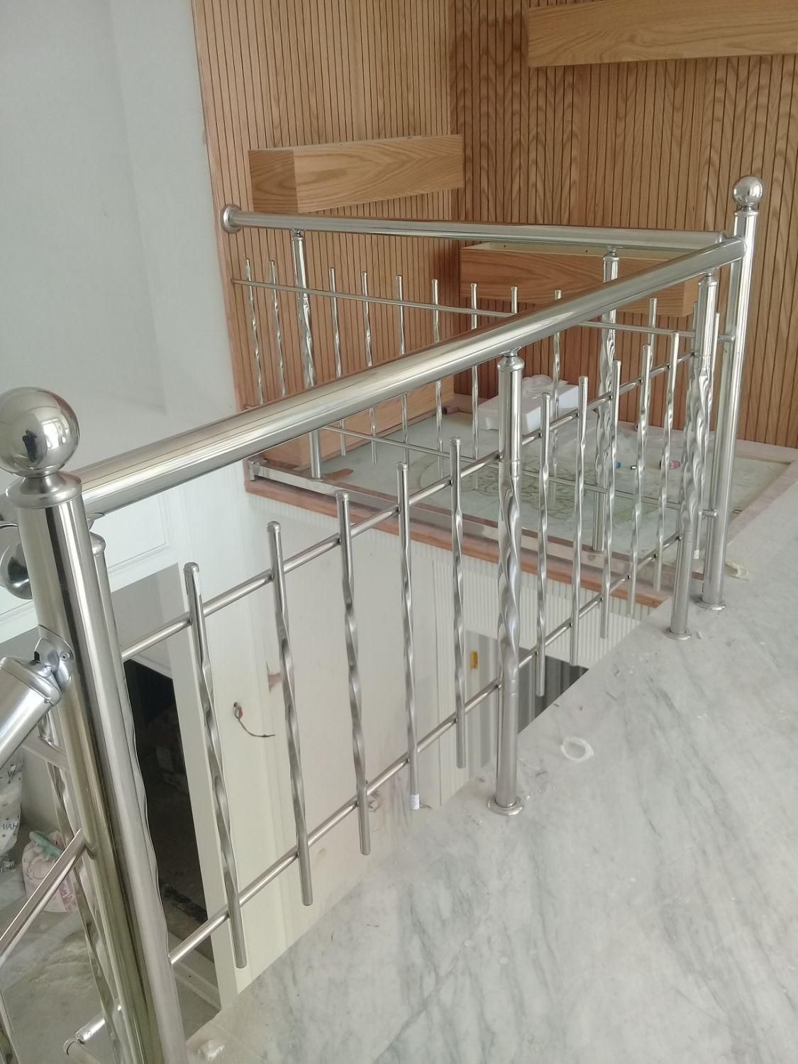 نرده و حفاظ استیل|خدمات پیشه و مهارت|مشهد, کلاهدوز|دیوار