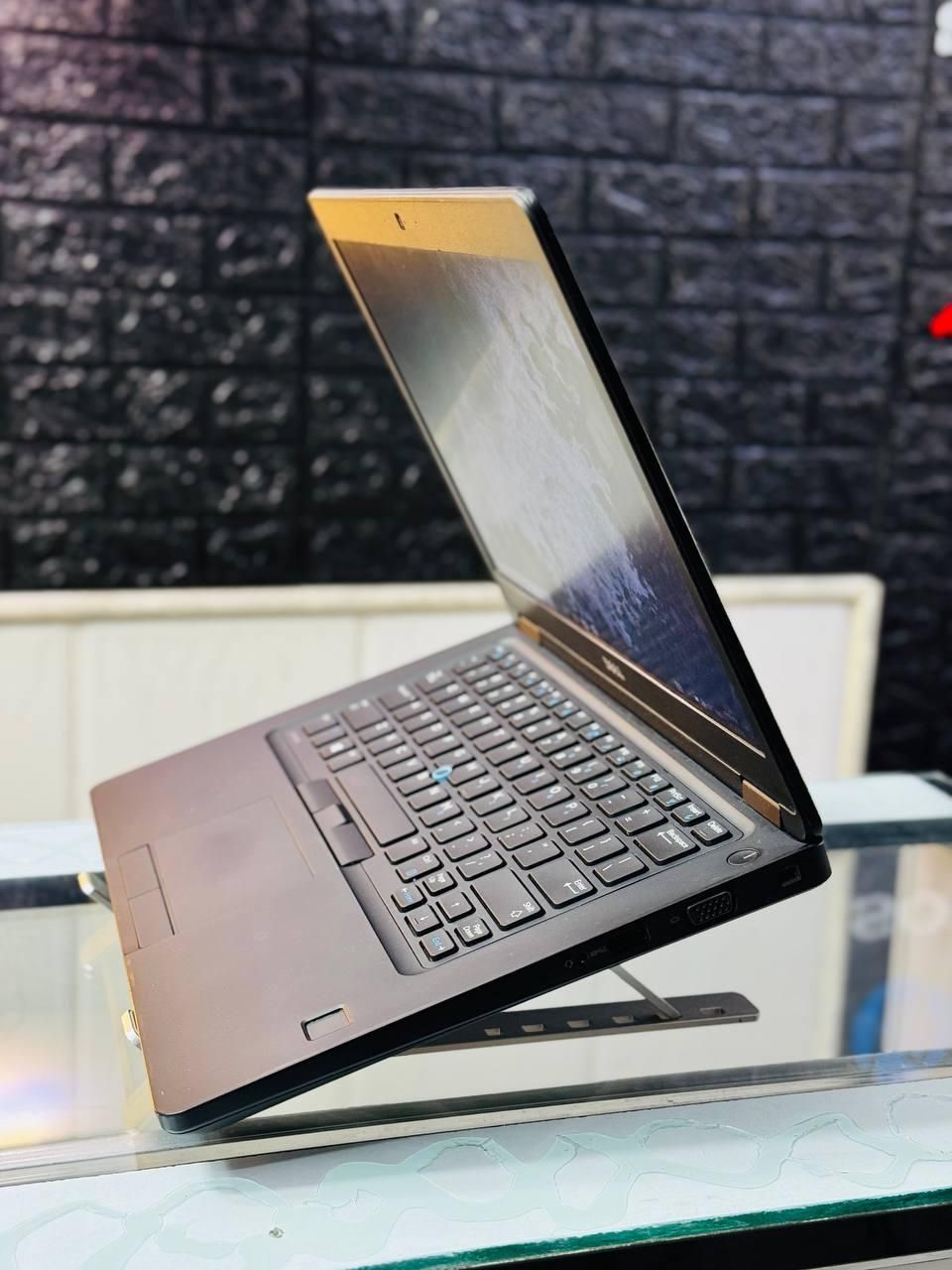 Dell گرافیک‌دار/مهندسی/صنعتی/اقساط/ارزان|رایانه همراه|قم, نیروگاه|دیوار