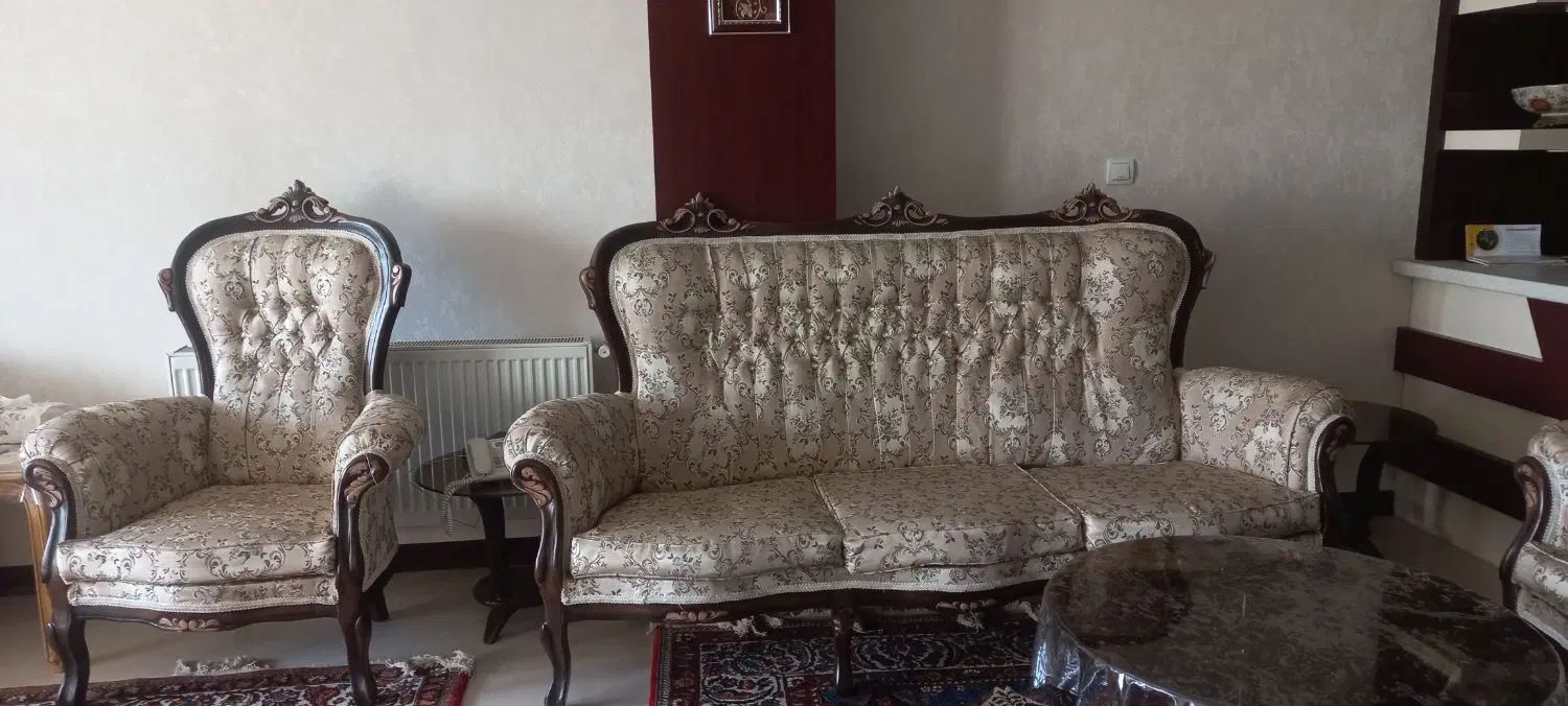 مبلمان استیل ۹ نفره|مبلمان خانگی و میز عسلی|اصفهان, شاهزید|دیوار