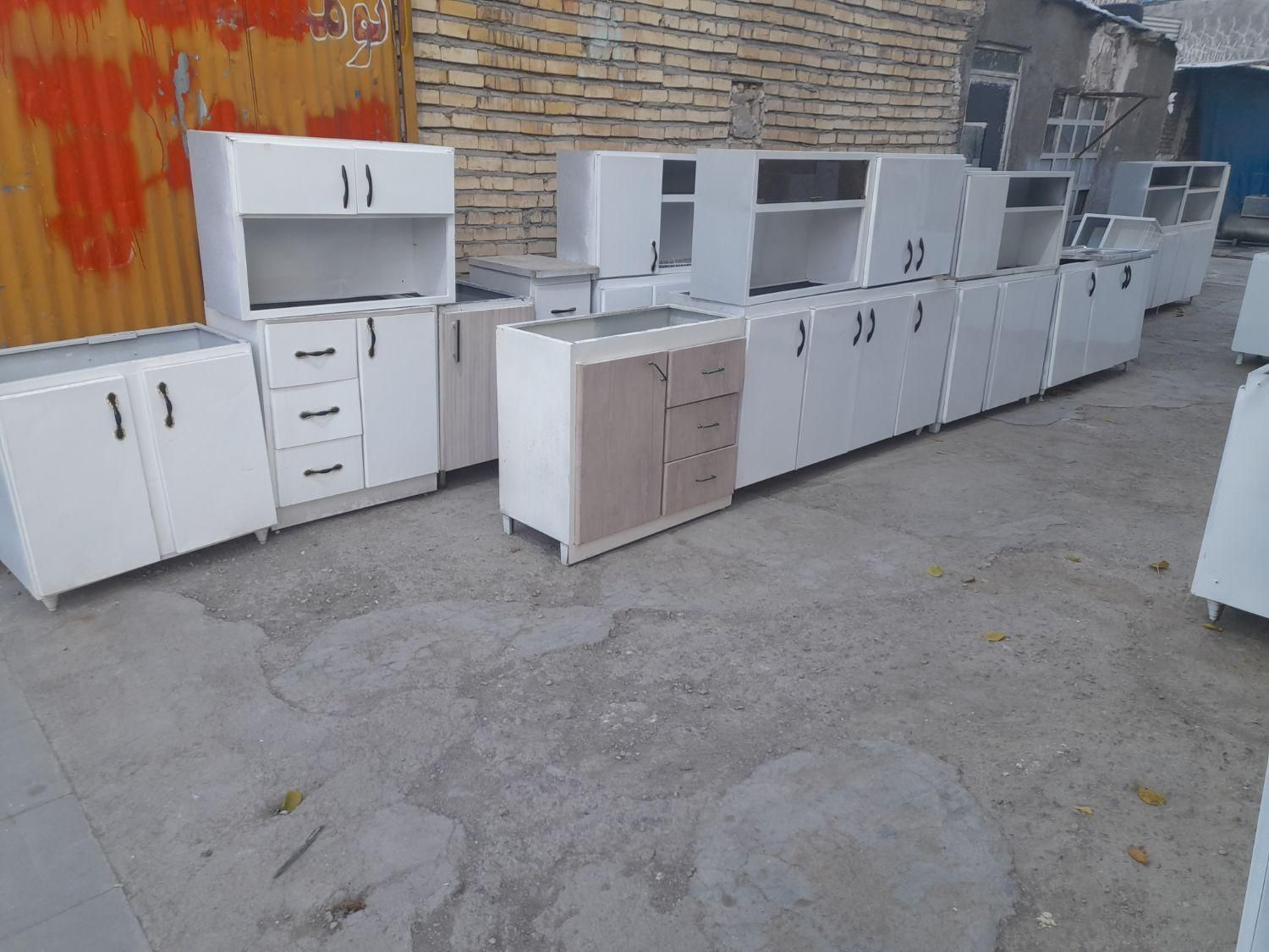 خریدار.فروشنده کابینت فلزی دست دوم|مصالح و تجهیزات ساختمان|مشهد, پنجتن|دیوار