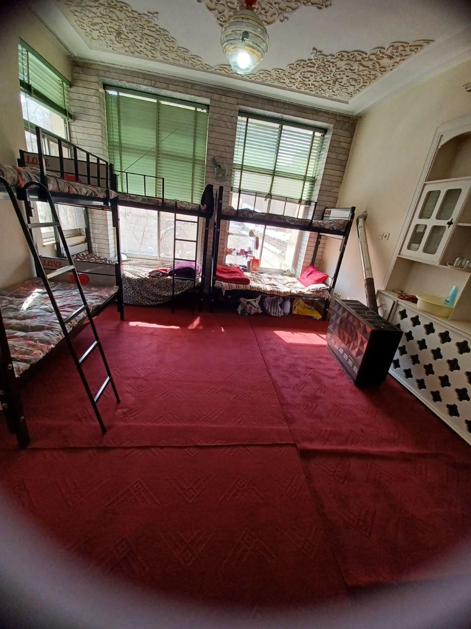 خوابگاه و پانسیون دخترانه بهشت|اجارهٔ کوتاه‌مدت آپارتمان و سوئیت|مشهد, احمدآباد|دیوار