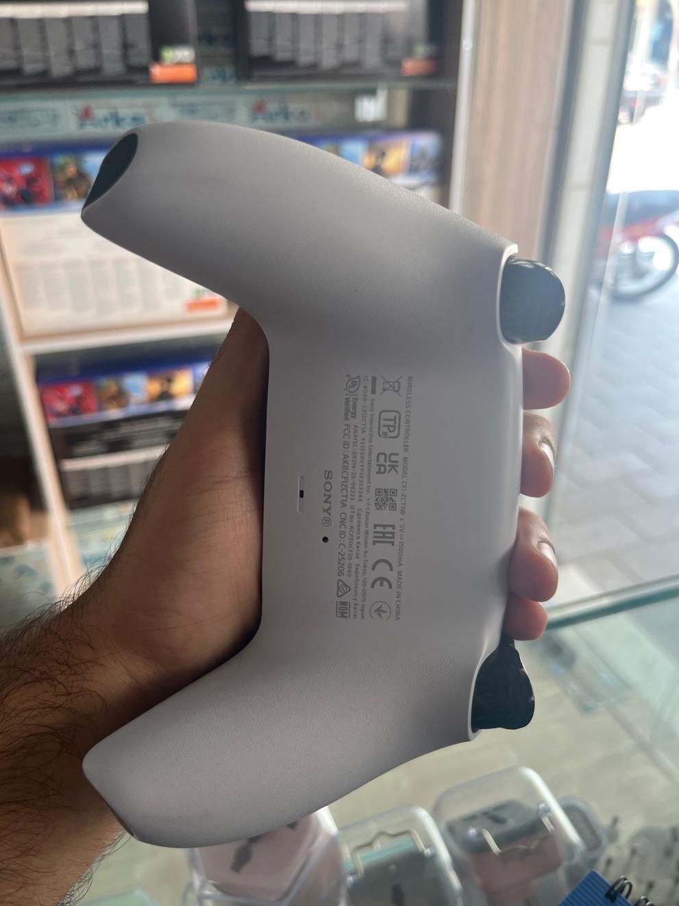 دسته ps5 مشابه نو کم کار|کنسول، بازی ویدئویی و آنلاین|بوشهر, |دیوار