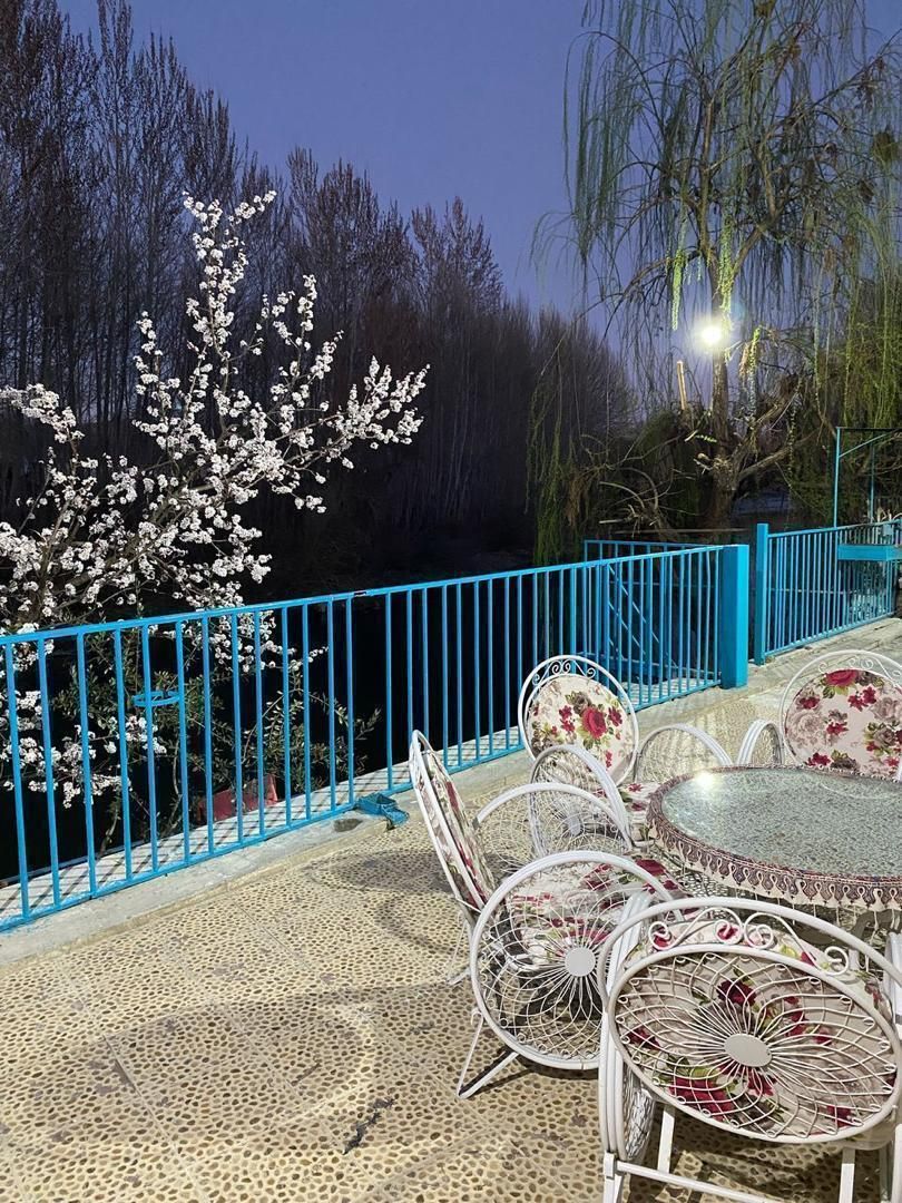 اجاره ویلا 900 متری لب آب باغبهادران.باغبادران|اجارهٔ خانه و ویلا|باغ بهادران, |دیوار