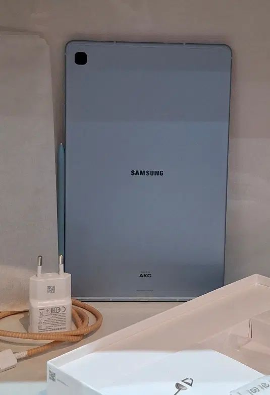 تبلت سامسونگ سیم کارت خور s6 lite|تبلت|تهران, نیروی هوایی (پیروزی)|دیوار
