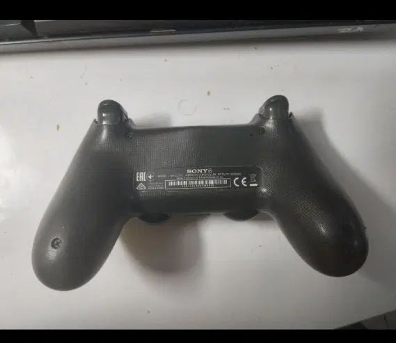 دسته ps4 به همراه قاب|کنسول، بازی ویدئویی و آنلاین|مشهد, هنرور|دیوار