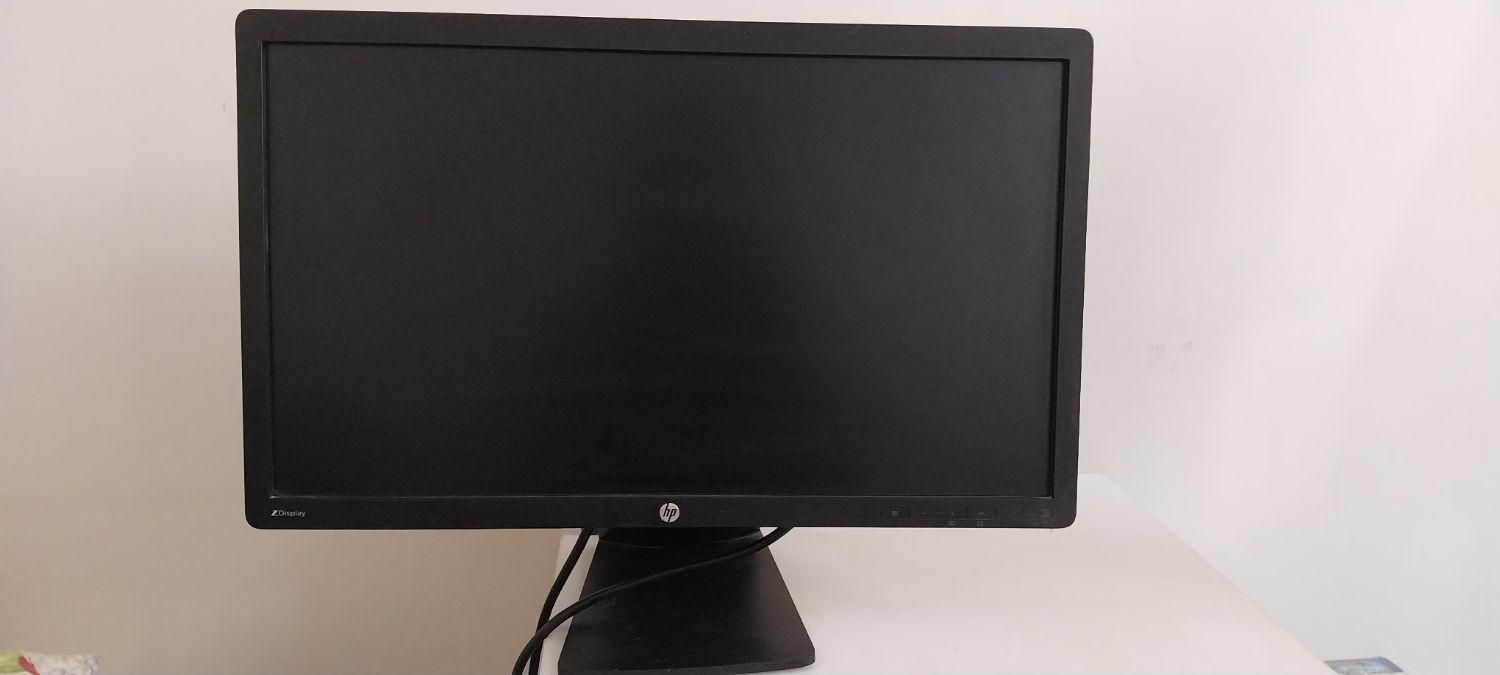 مانیتور HP Z22i - IPS فول اچ‌دی با پایه ارگونومیک|قطعات و لوازم جانبی رایانه|سبزوار, توحیدشهر|دیوار