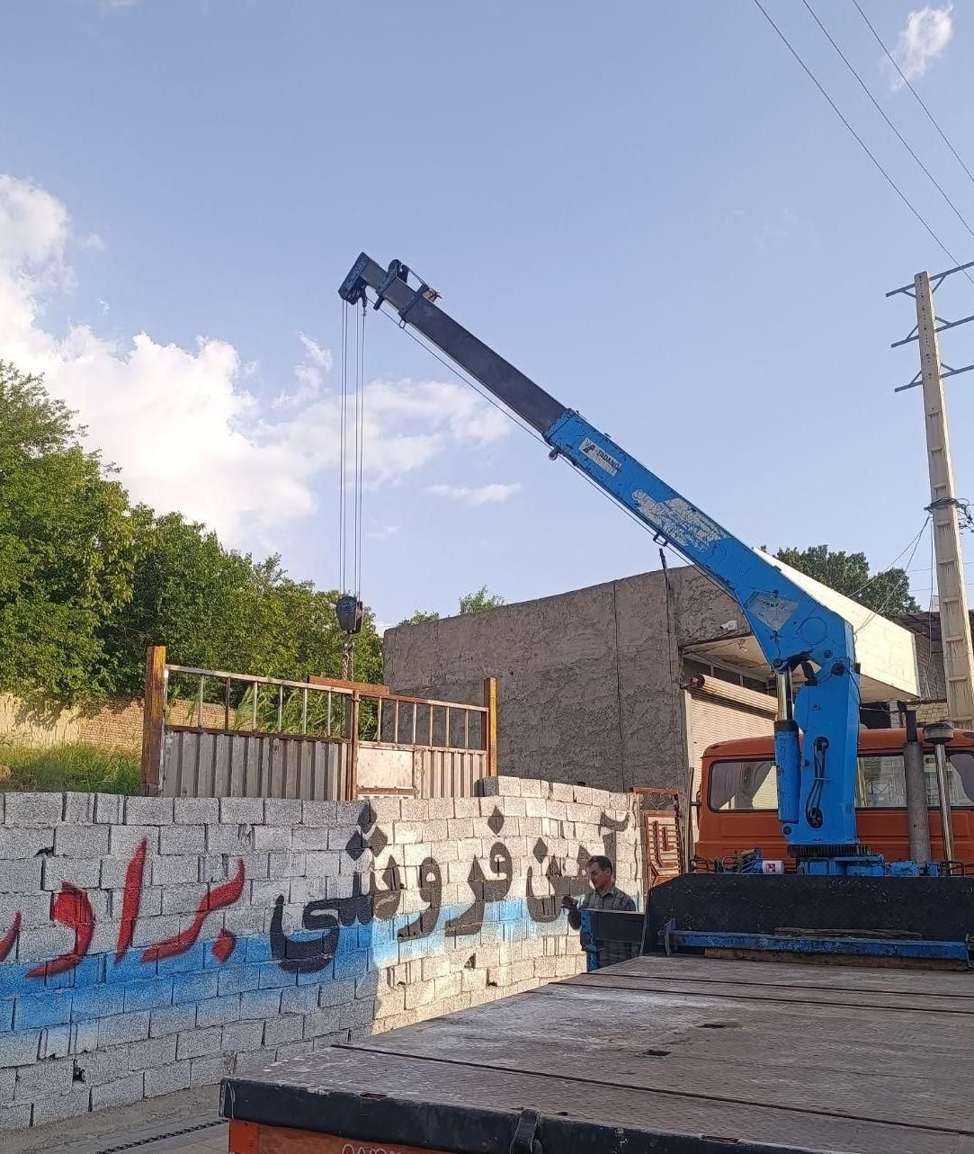 جرثقیل دکل بلند خاور شبانه روزی|خدمات حمل و نقل|تبریز, |دیوار