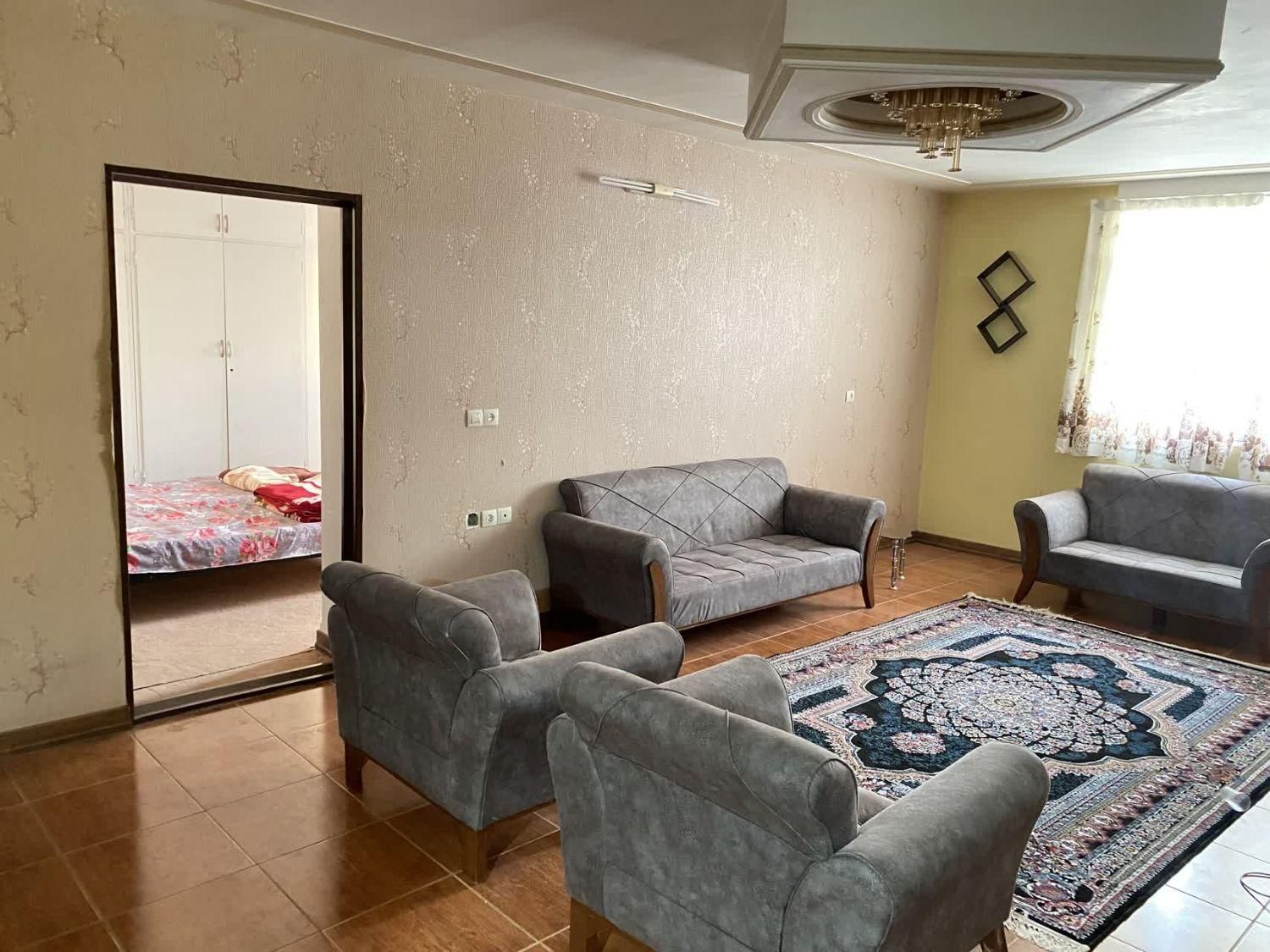 مبله تر و تمیز|اجارهٔ کوتاه‌مدت آپارتمان و سوئیت|کرمان, |دیوار