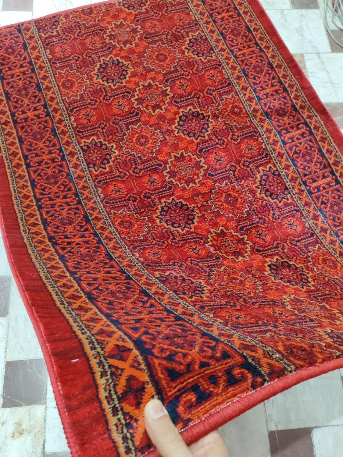 شهرموکت*کناره فرش فانتزی طرح بلوچ|گلیم، جاجیم، گبه|قم, امامزاده ابراهیم|دیوار