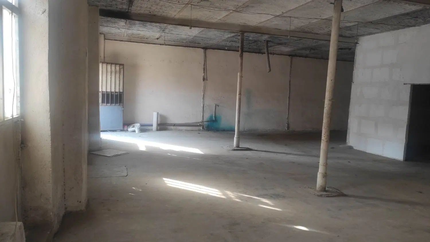 اجاره کارگاه صنعتی 220 تا 300متری با برق 3 فاز قوی|اجارهٔ دفتر صنعتی، کشاورزی، تجاری|اسلام‌شهر, شهرک سالور|دیوار