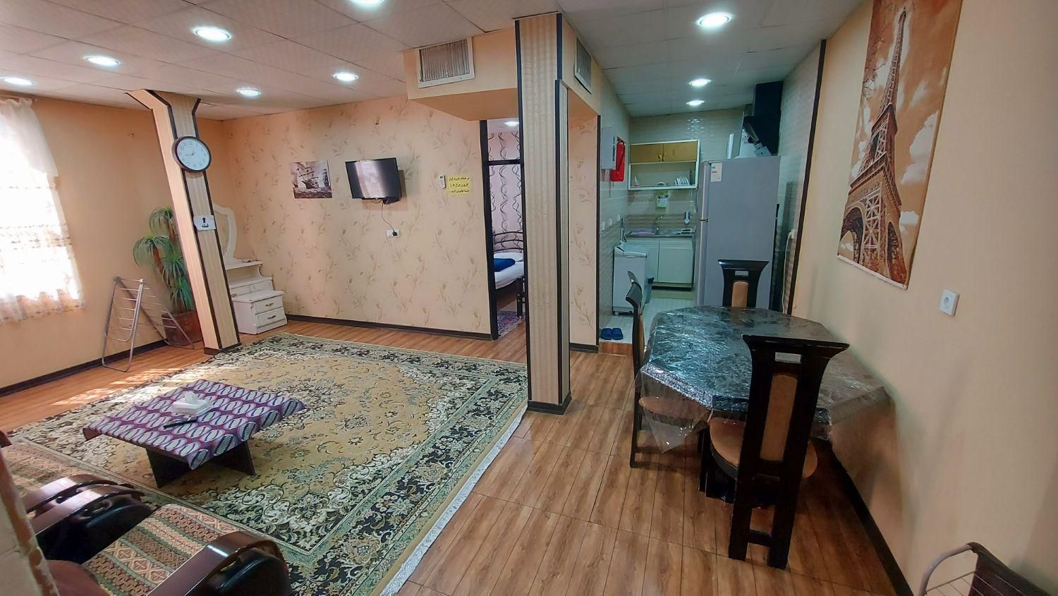 هتل آپارتمان منزل روزانه سوئیت مبله مسافر|اجارهٔ کوتاهمدت آپارتمان و سوئیت|شیراز, زند|دیوار