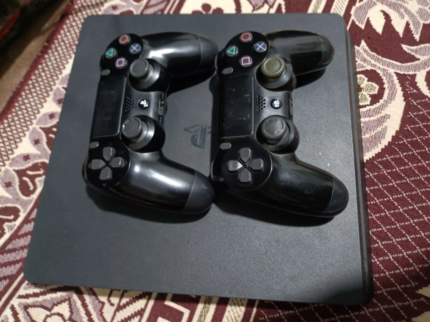 کنسول بازی ps4 کپی خور همراه با دو دسته اورجینال|کنسول، بازی ویدئویی و آنلاین|سبزوار, جوادیه غربی|دیوار