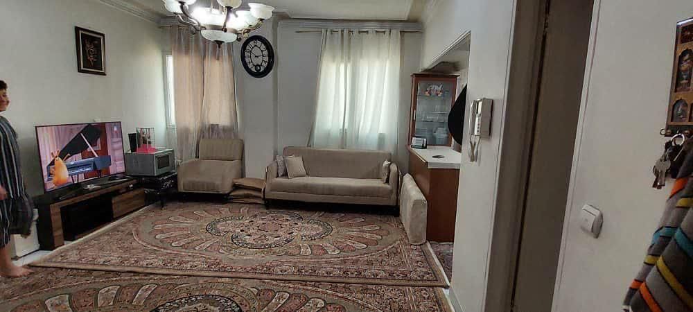 72 متری ، 2 خوابه ،پارکینگ دار|اجارهٔ آپارتمان|تهران, زهتابی|دیوار