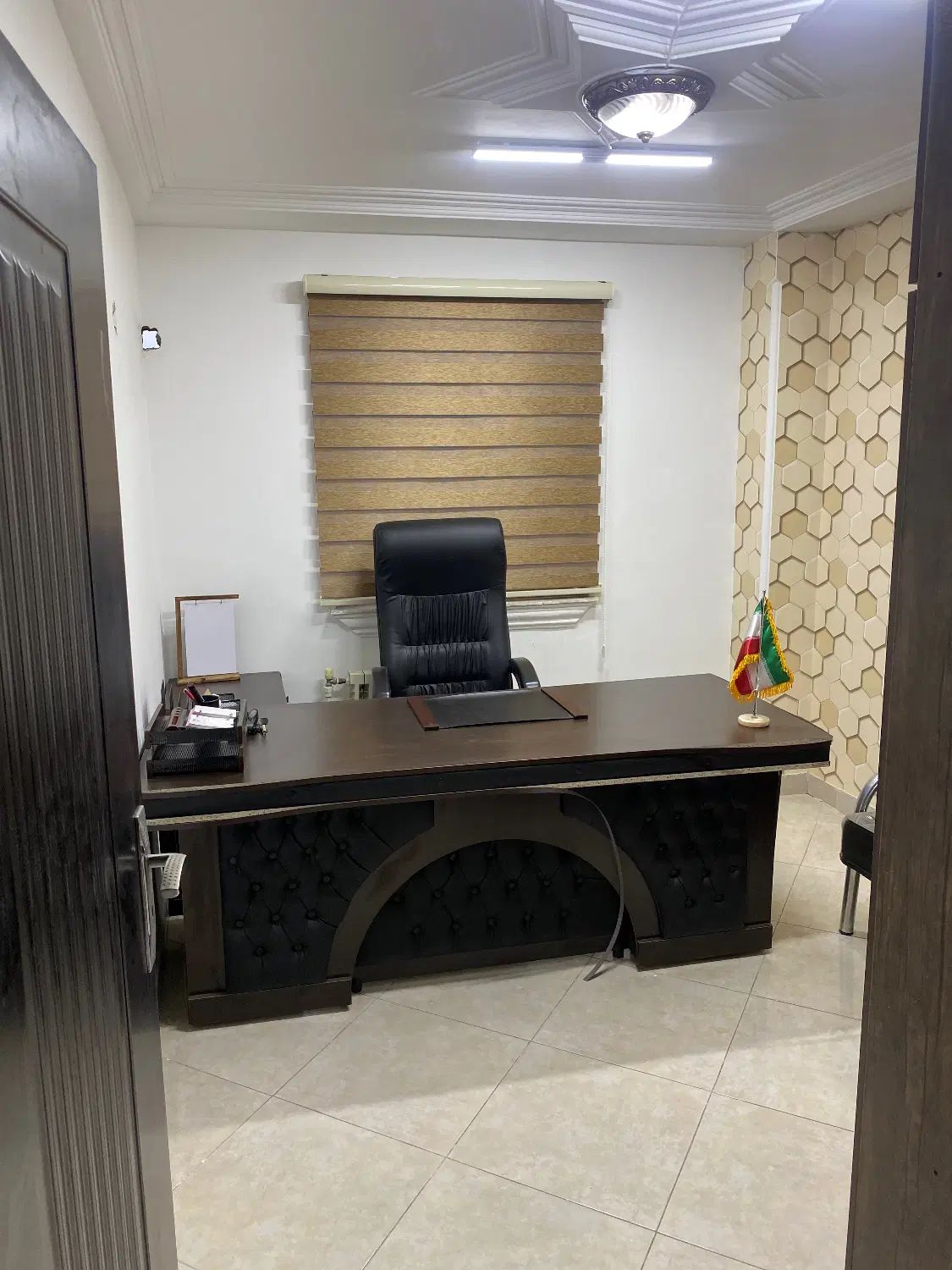 اجاره دفتر کار در یخسازی|اجارهٔ دفتر کار، اتاق اداری، مطب|رشت, یخسازی|دیوار