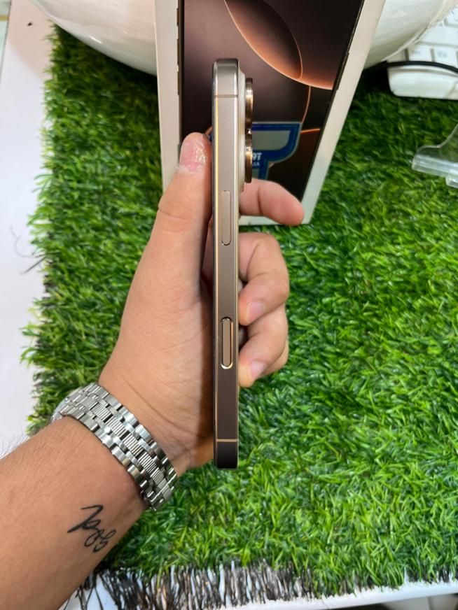 اپل iPhone 16 Pro با حافظهٔ ۲۵۶ گیگابایت ریحستر|موبایل|کرج, کوی امامیه|دیوار