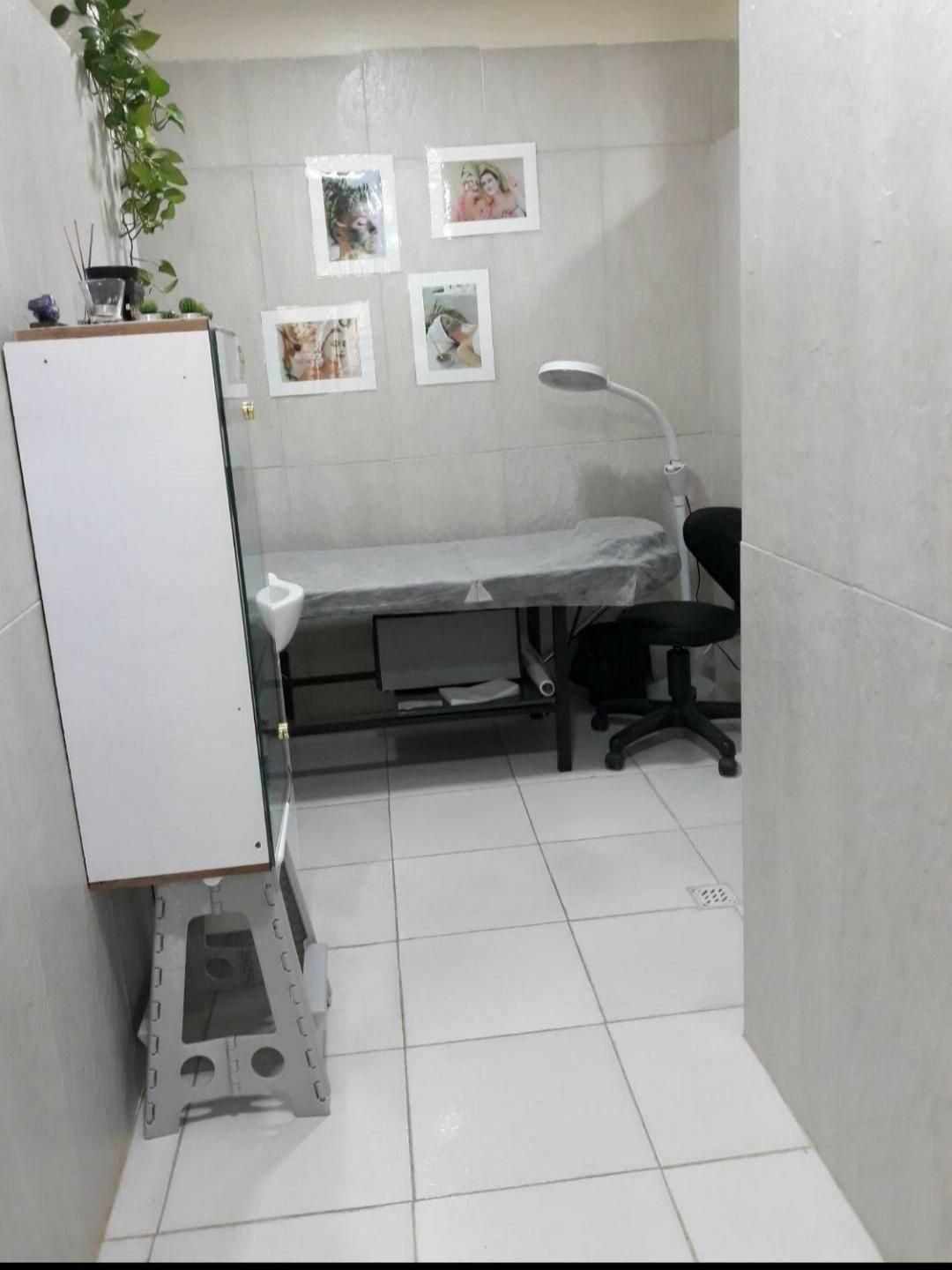 مرکز تخصصی اپیلاسیون، کراتین ،ناخن ،مژه|خدمات آرایشگری و زیبایی|کرج, برغان|دیوار