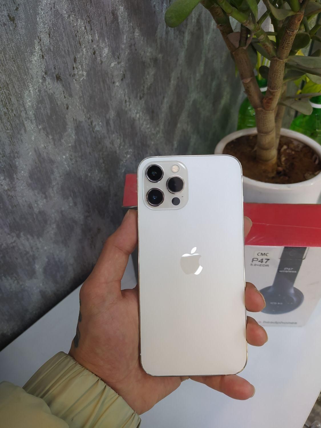 اپل iphone 14 با حافظهٔ ۲۵۶ گیگابایت|موبایل|مشهد, احمدآباد|دیوار