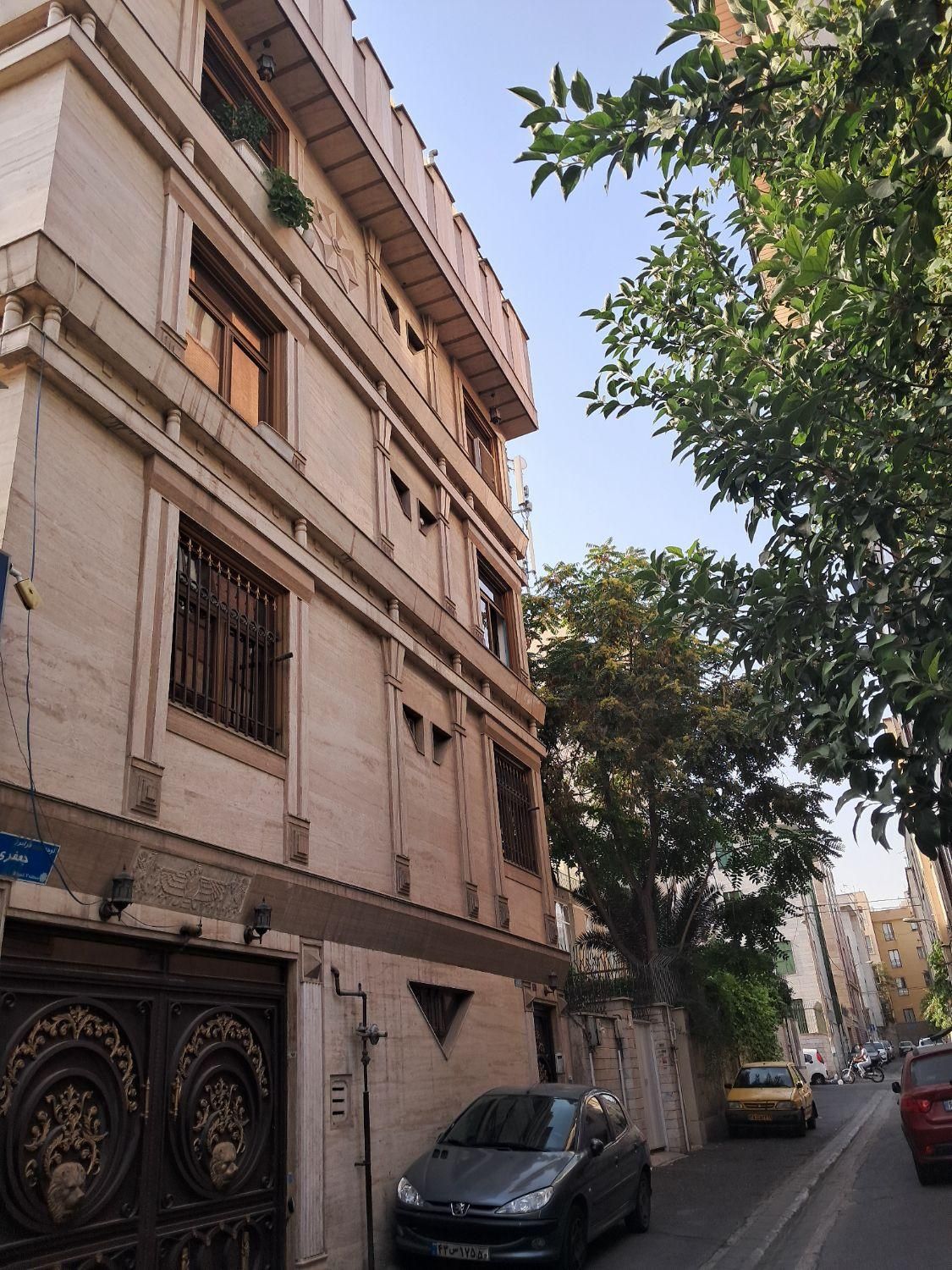 ۱۱۷مترآپارتمان ابتدای اجاره‌دار خیابان محسن آزادی|فروش آپارتمان|تهران, حشمتیه|دیوار