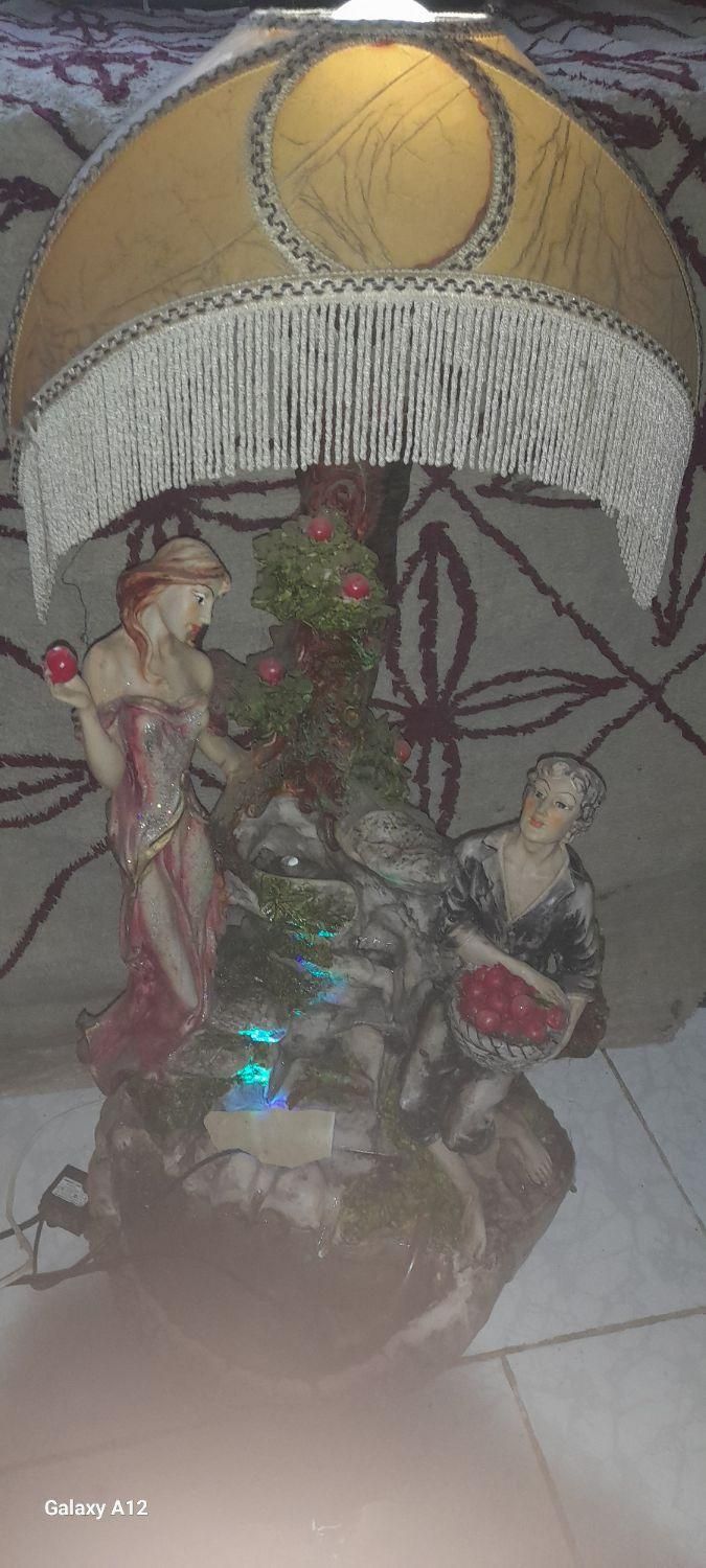 چراغ خواب ومجسمه آب نما|چراغ خواب و آباژور|رشت, فلسطین|دیوار