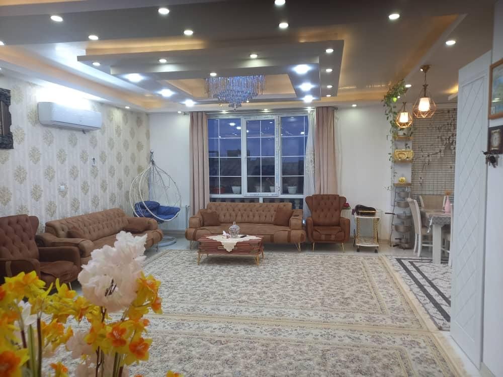 فروش طبقه ۱۰۵ متری ۳ خوابه ورودی جدا بر اصلی|فروش آپارتمان|لنگرود, |دیوار