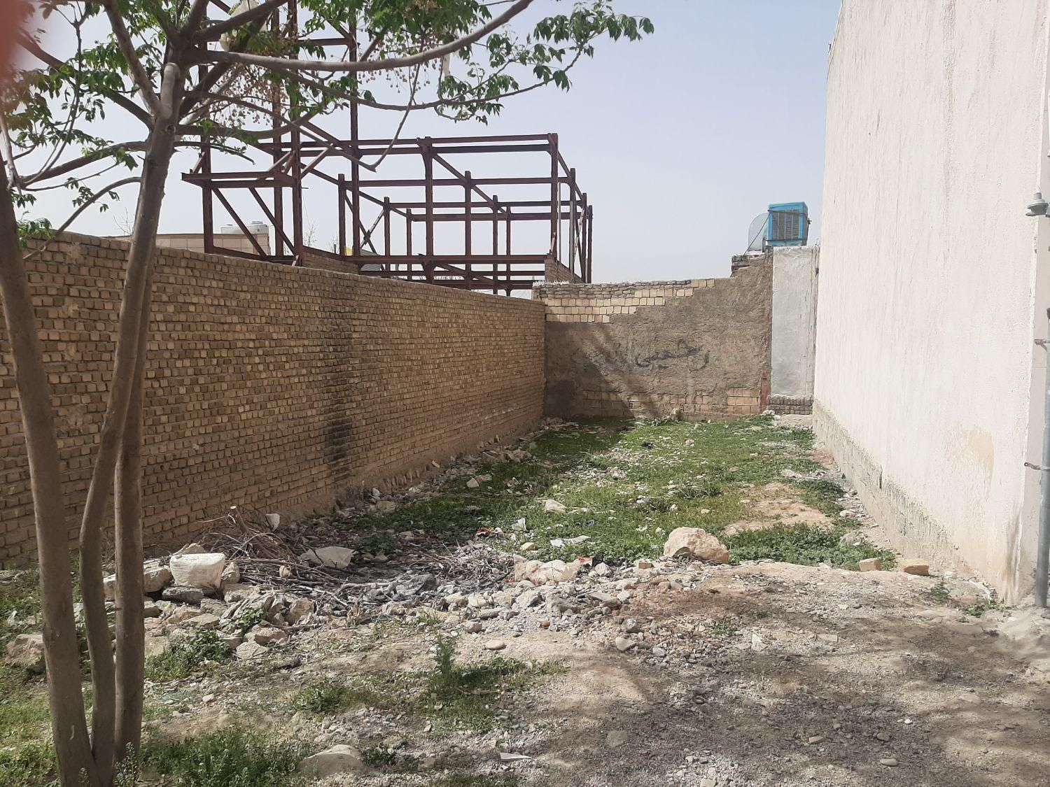 فروش زمین مناسب مسکونی وتجاری دارای پروانه ساخت|فروش زمین و ملک کلنگی|خرم‌آباد, |دیوار