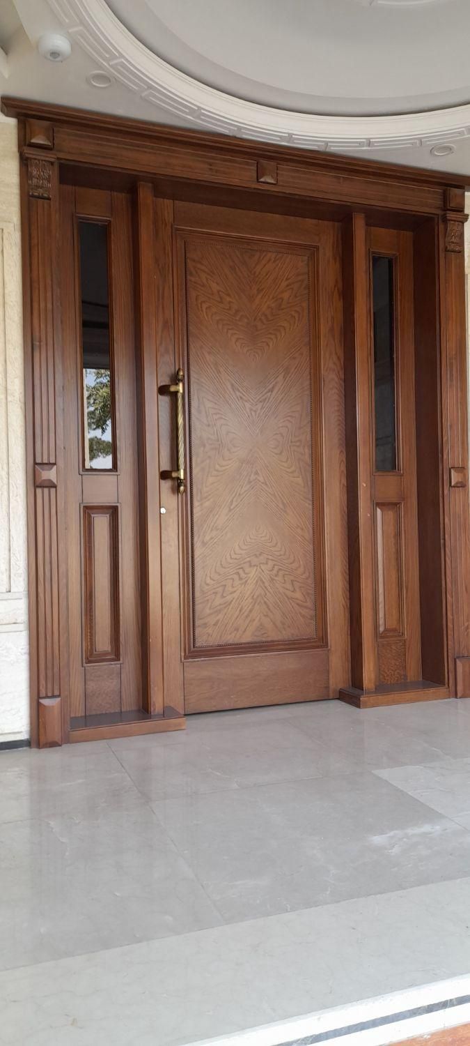 رنگکاری درب چوبی بصورت سیار|خدمات پیشه و مهارت|تهران, بهاران|دیوار