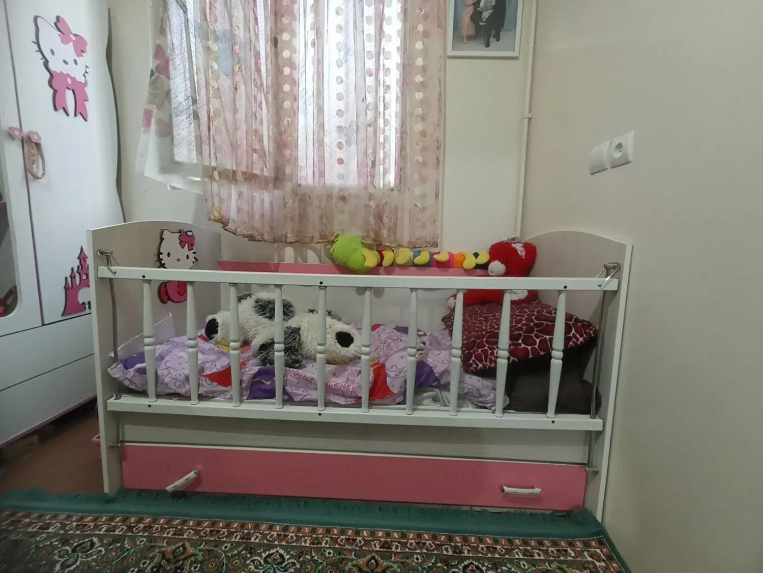 تخت کودک|تخت و صندلی بچه|تهران, صاحب الزمان|دیوار