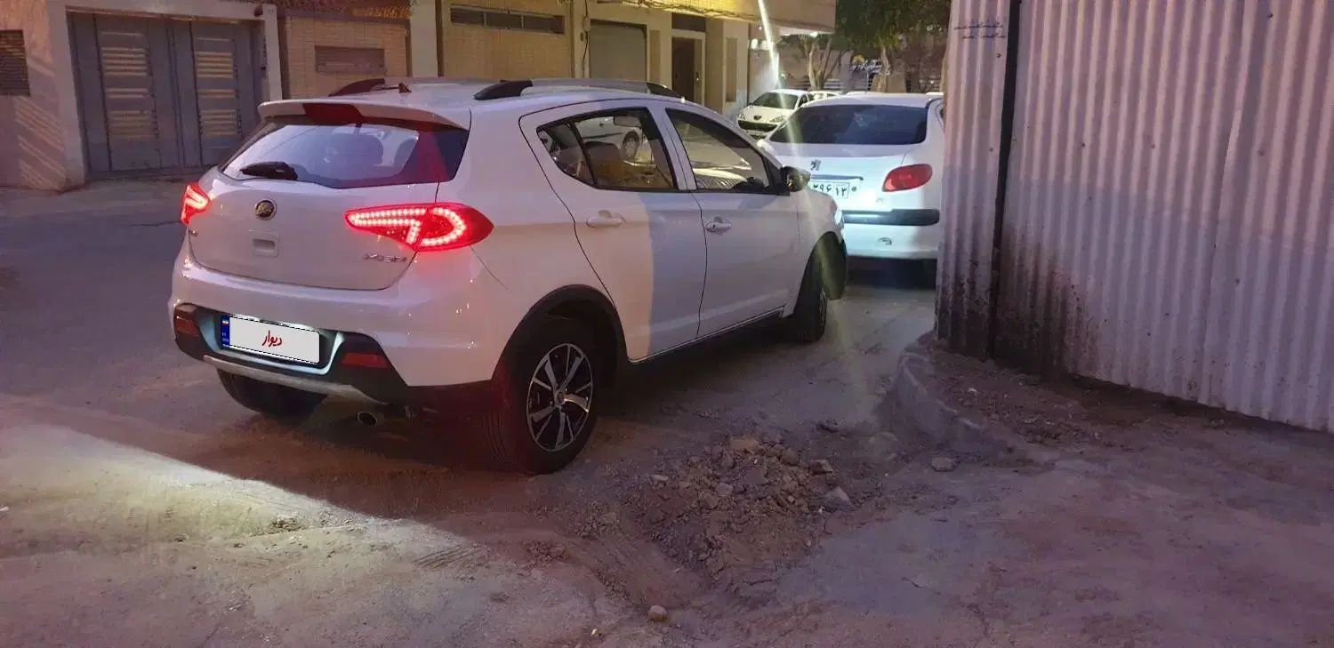 لیفان x50 مدل ۹۵|خودرو سواری و وانت|اصفهان, باغ زیار|دیوار