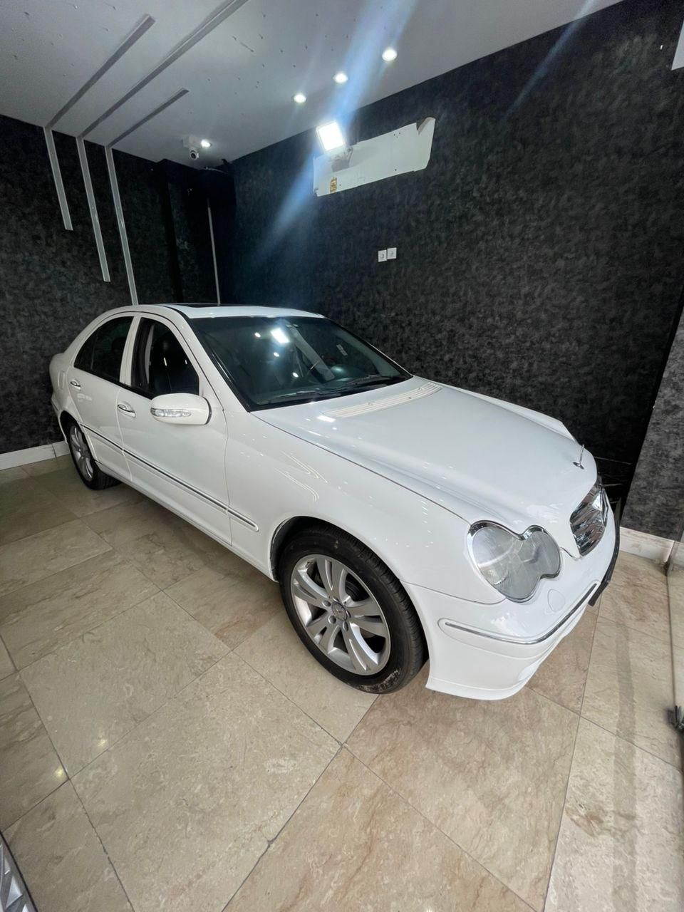 بنز کلاس C C240 اتوماتیک، مدل ۲۰۰۳|خودرو سواری و وانت|تهران, شهرک غرب|دیوار