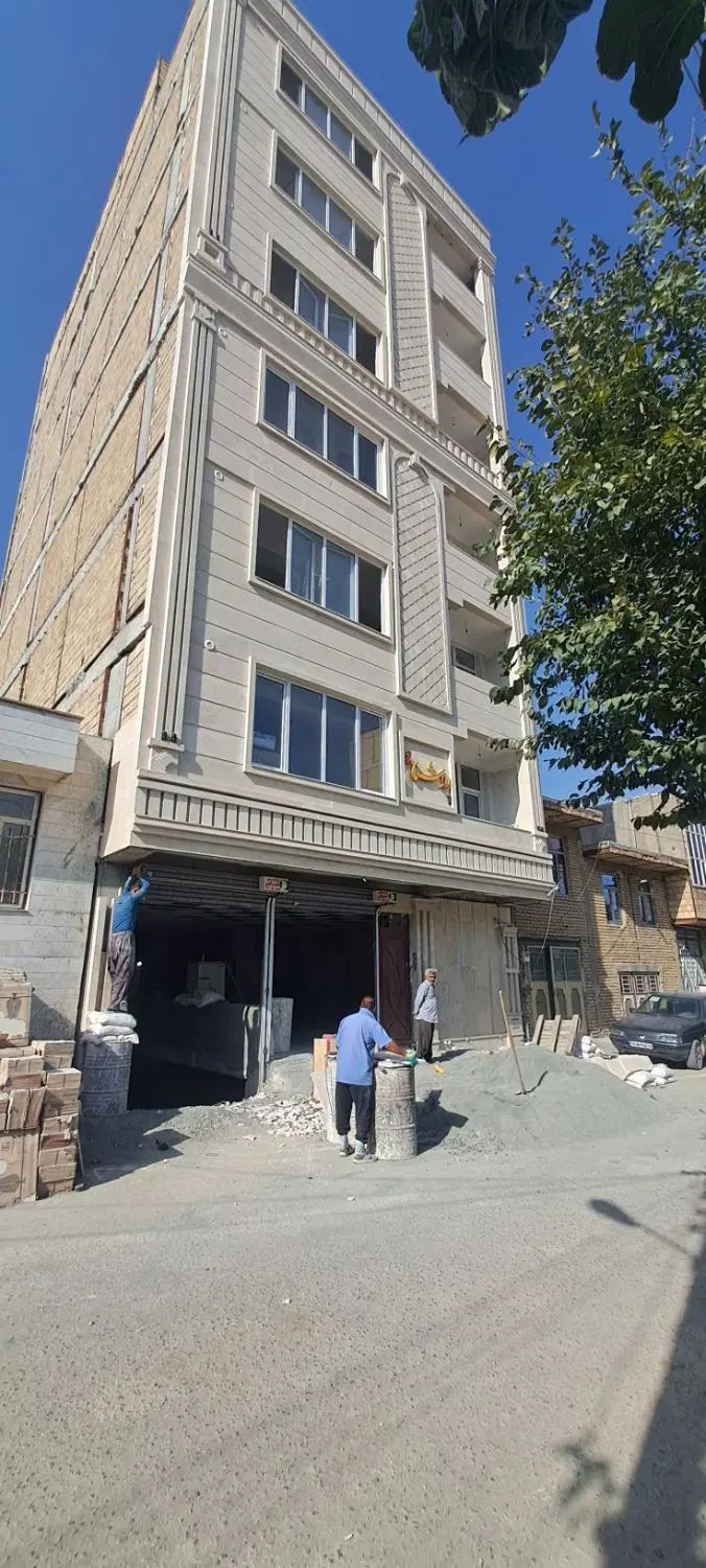 نیازمنده سیمان کار و شیب بندی کار ماهر هستم|استخدام معماری، عمران و ساختمانی|کرمانشاه, |دیوار