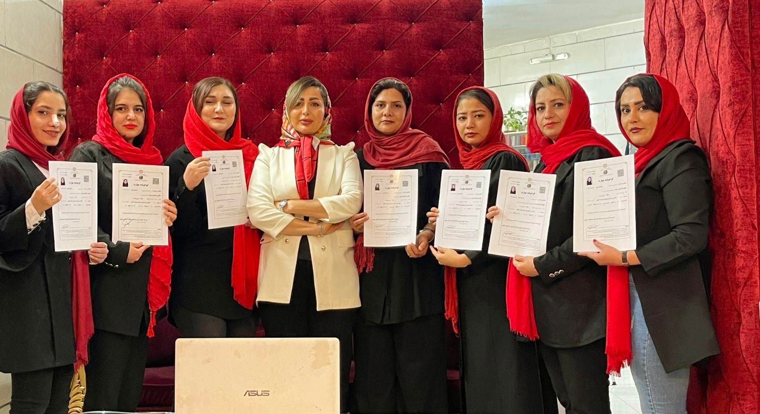 آموزش خیاطی اراعه مدرک فنی حرفه ای|خدمات آموزشی|مشهد, آزادشهر|دیوار