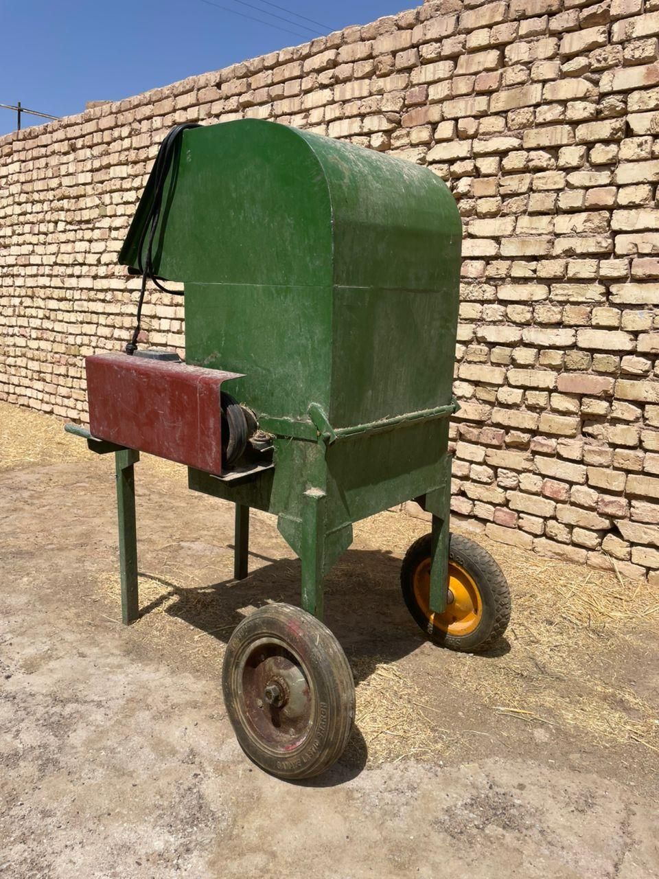 یونجه خرد کن|لوازم جانبی حیوانات|اصفهان, فرودگاه|دیوار