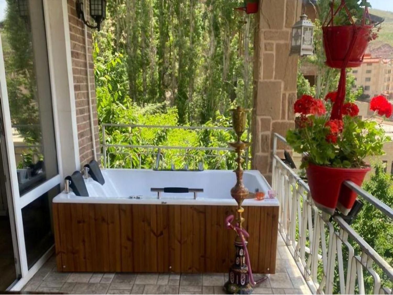 اجاره ویلا با ویو عالی با جکوزی|اجارهٔ کوتاهمدت ویلا و باغ|فشم, |دیوار