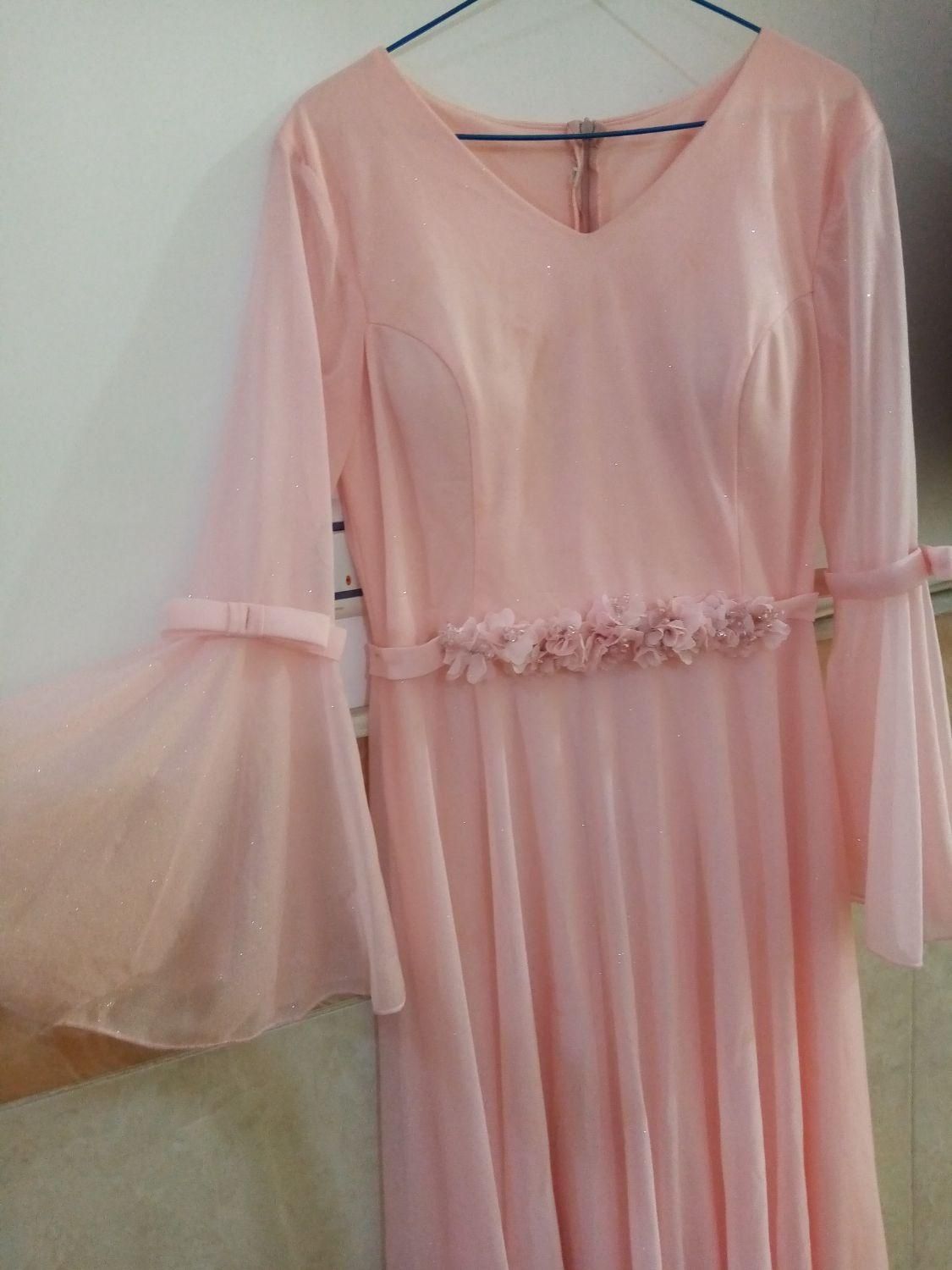 مجلسی توری|لباس|قم, نیروگاه|دیوار