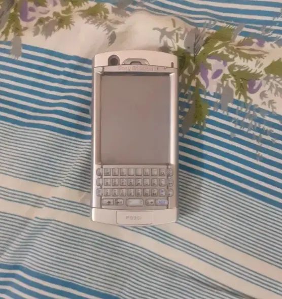 گوشی p990i|موبایل|تهران, نازی‌آباد|دیوار