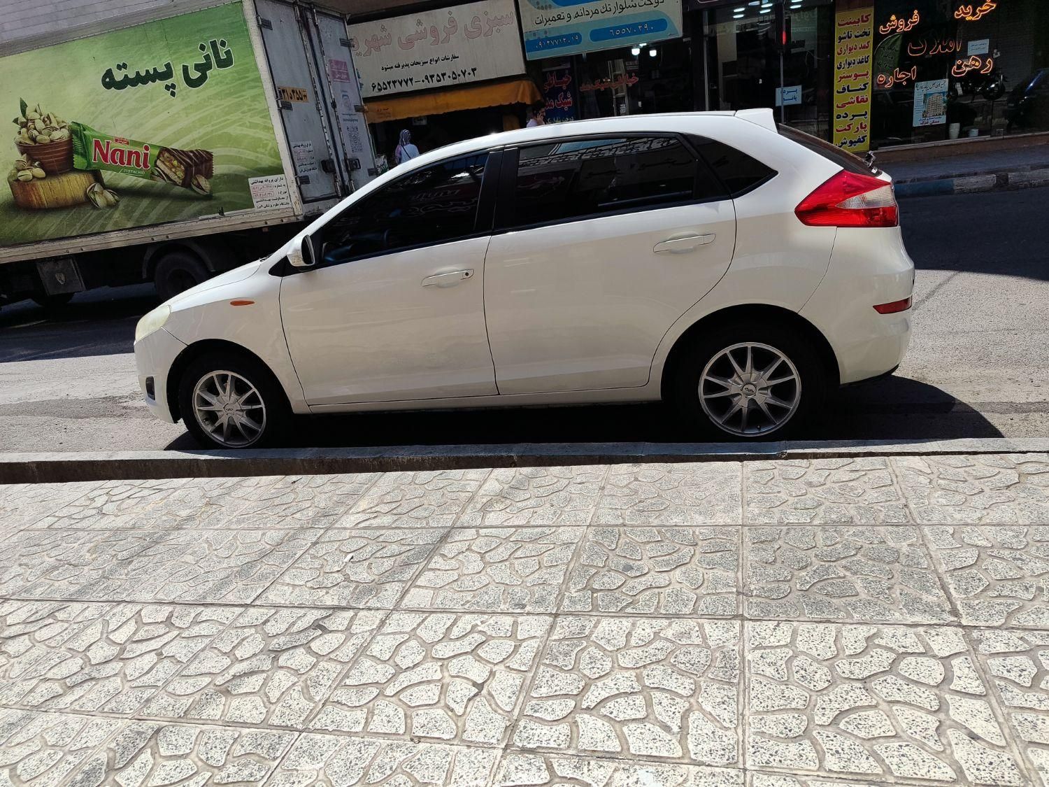 ام‌وی‌ام 315 هاچبک ساده، مدل ۱۳۹۲|خودرو سواری و وانت|اندیشه, اندیشه فاز ۱|دیوار