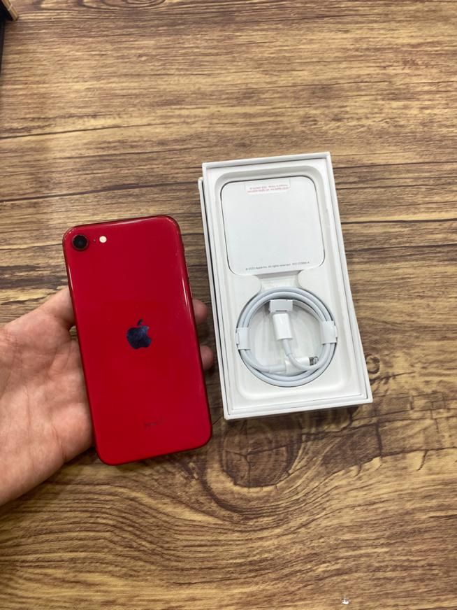 اپل iPhone SE (2020) با حافظهٔ ۱۲۸ گیگابایت|موبایل|تهران, مجیدیه|دیوار