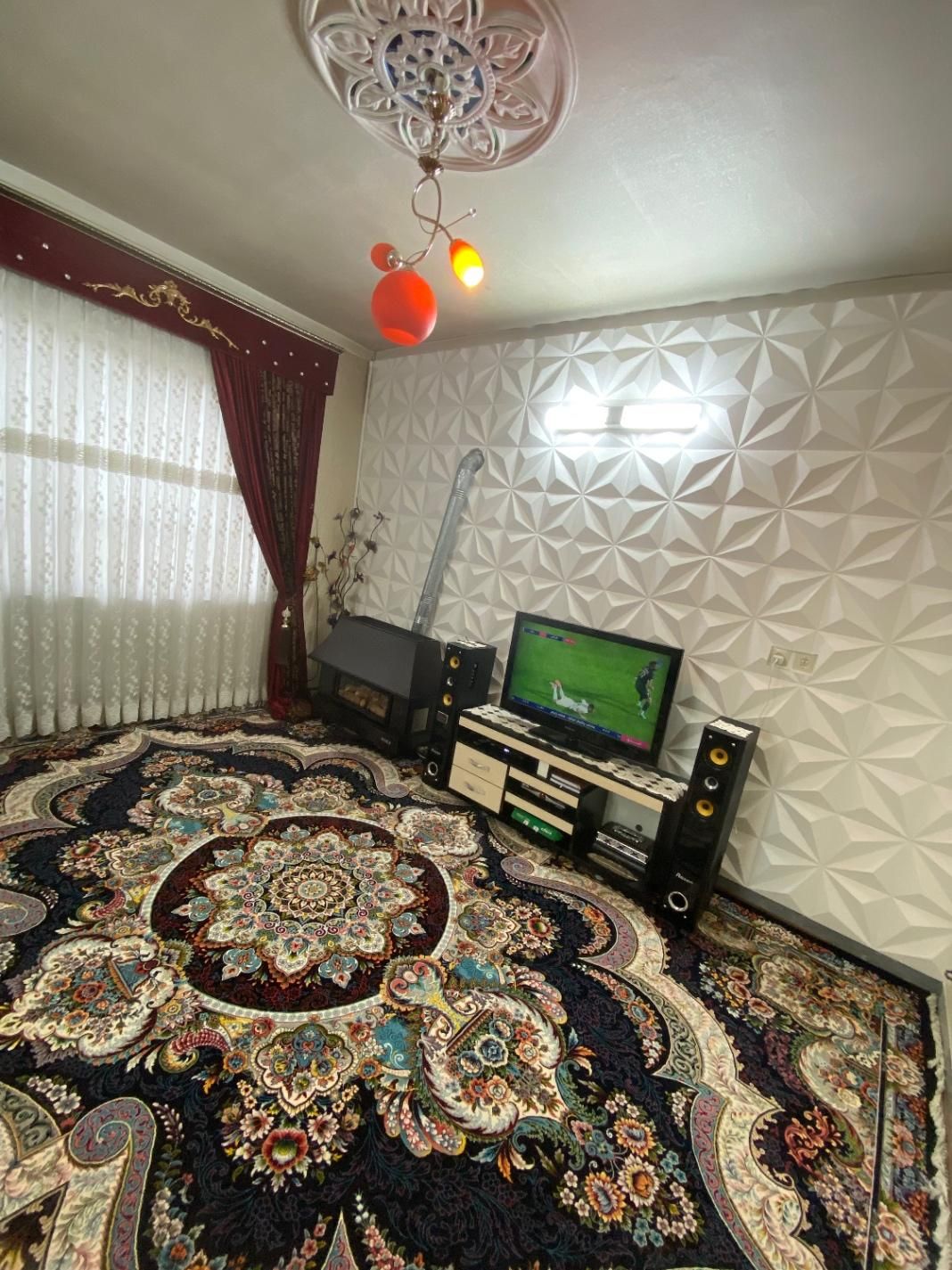 اجاره روزانه سوییت داخل شهر امل پاسخگوی ۲۴ ساعته|اجارهٔ کوتاه‌مدت آپارتمان و سوئیت|آمل, |دیوار