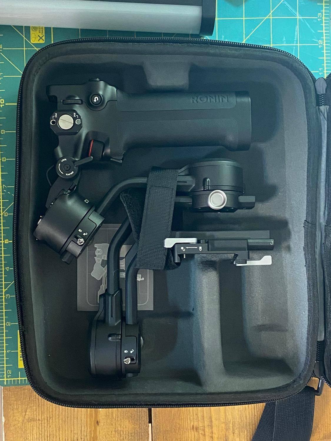فروش فوری DJI RSC 2 Pro Combo پک کامل و کم‌کار|دوربین عکاسی و فیلم‌برداری|کرمان, |دیوار