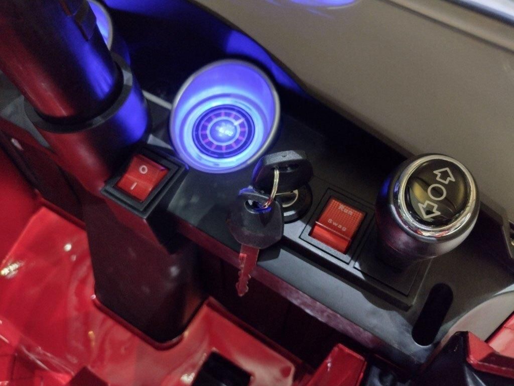 ماشین شارژی اقساط شریف آباد|اسباب‌بازی بچه|قزوین, |دیوار