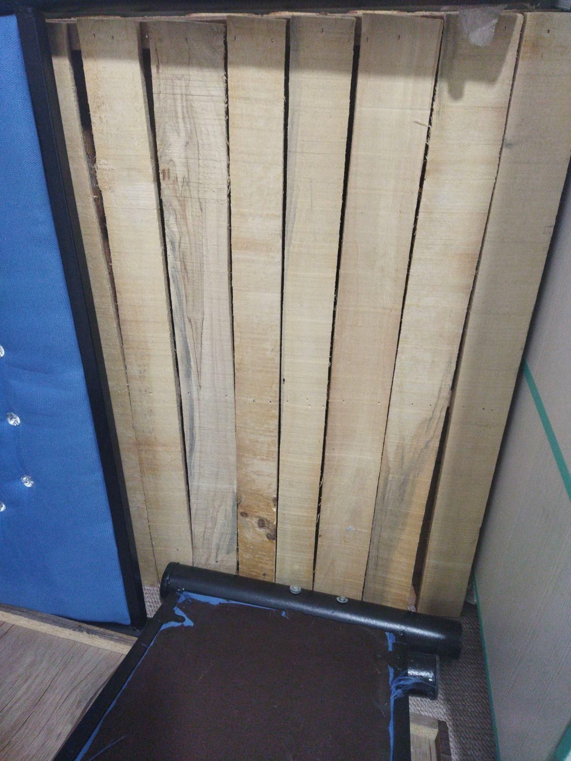 تخت فلزی|تخت و سرویس خواب|بندر کنگان, |دیوار