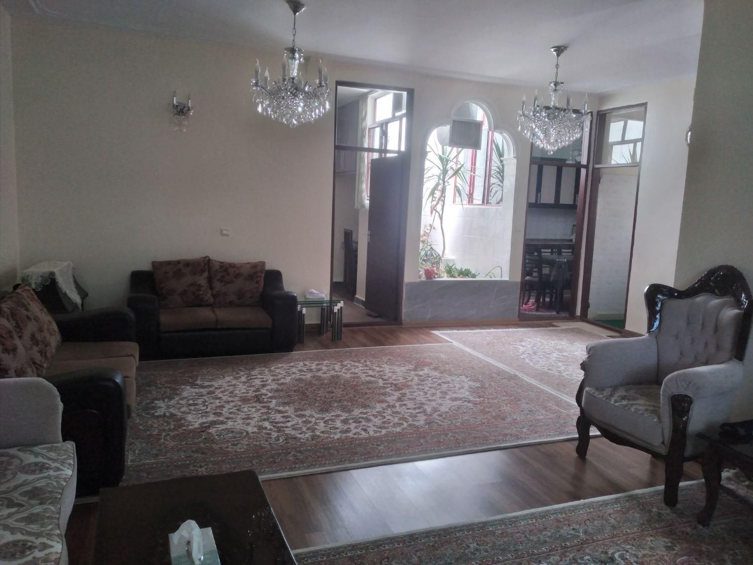 خانه مسکونی در کوی بعثت|فروش خانه و ویلا|مرند, |دیوار