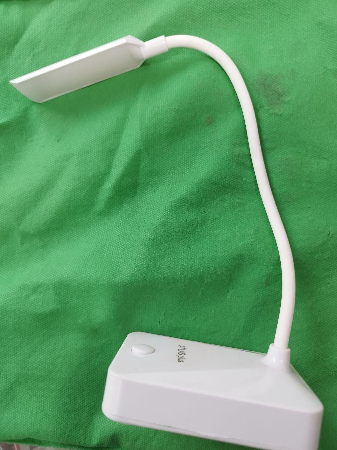 چراغ مطالعه USB باتری خور|لامپ و چراغ|قم, باغ شریفی|دیوار