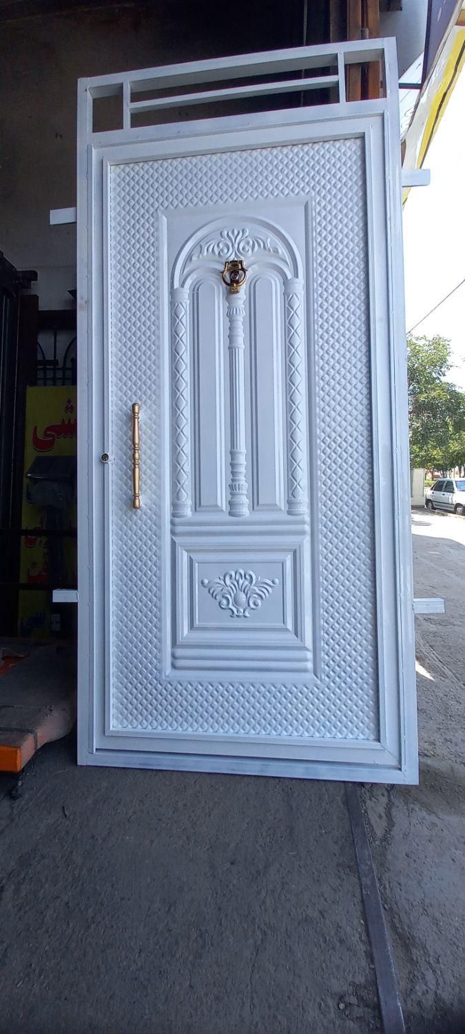 ساخت انواع درب های ورق پرس|مصالح و تجهیزات ساختمان|مشهد, پنجتن|دیوار