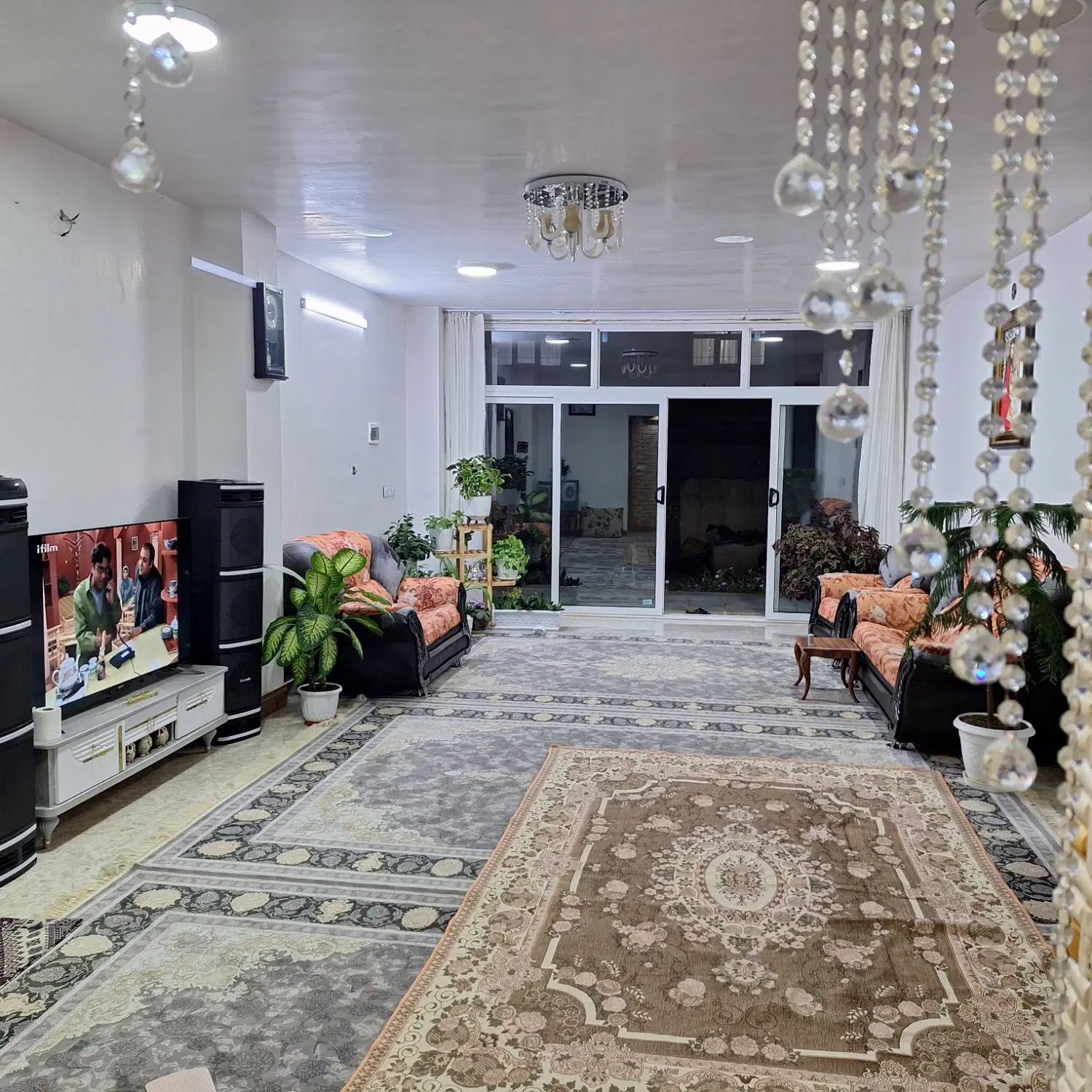 رهن خانه ۲۴۰ متری ۲ خوابه در بست در فریدن|اجارهٔ خانه و ویلا|داران, |دیوار