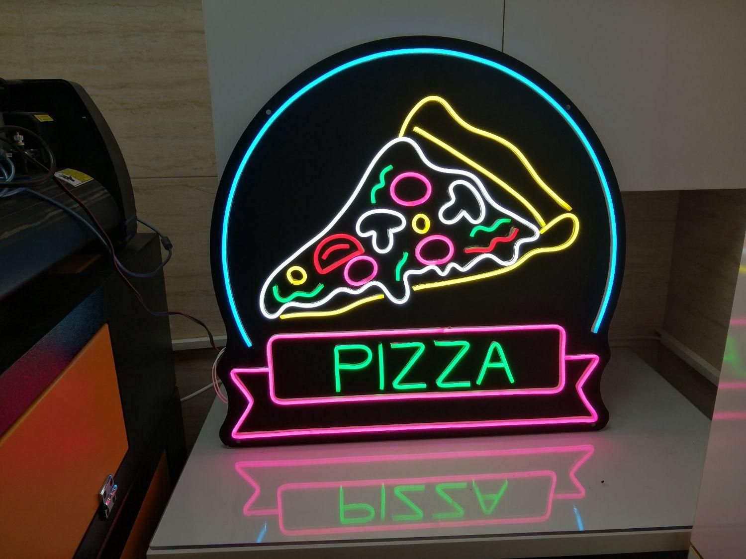 ساخت تابلو ال ای دیLED چلنیوم نئون پلکسی و همکاری|خدمات پیشه و مهارت|ورامین, ورامین|دیوار