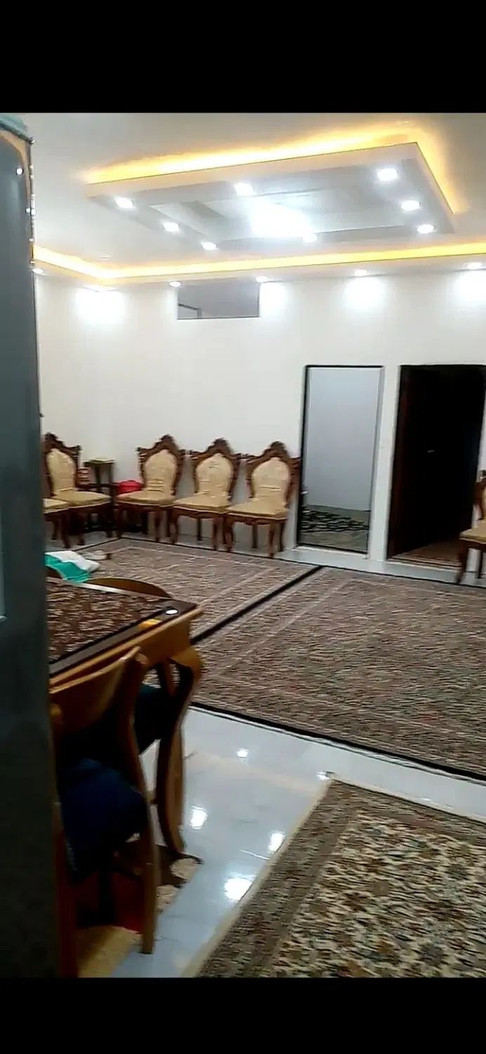 اجاره آپارتمان ۱۱۰ متری ۲ خوابه طبقه ۱ در اروند|اجارهٔ آپارتمان|مشهد, اروند|دیوار