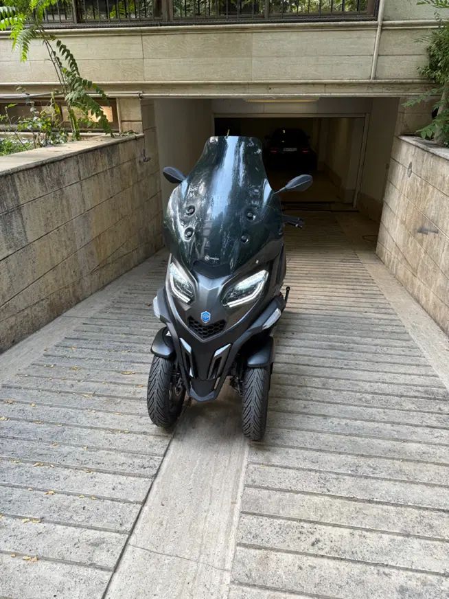 Piaggio MP3 HPE 530cc فول ترین GPS پیاجیو|موتورسیکلت|تهران, الهیه|دیوار
